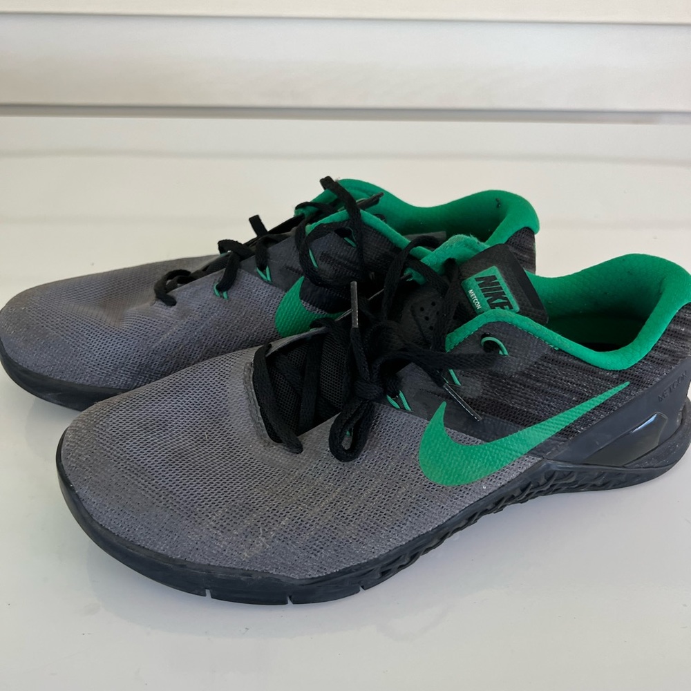 invictus nike metcon 4
